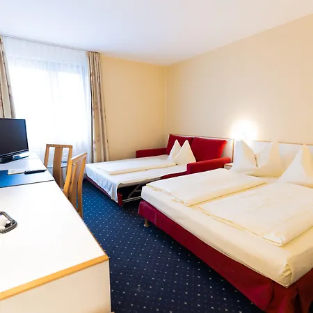 Montana Parkhotel 3*