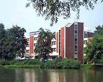 فندق Montana Parkhotel مارل