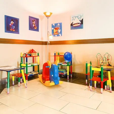 Montana Parkhotel فندق مارل