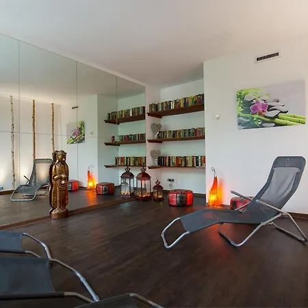 فندق Montana Parkhotel 3*