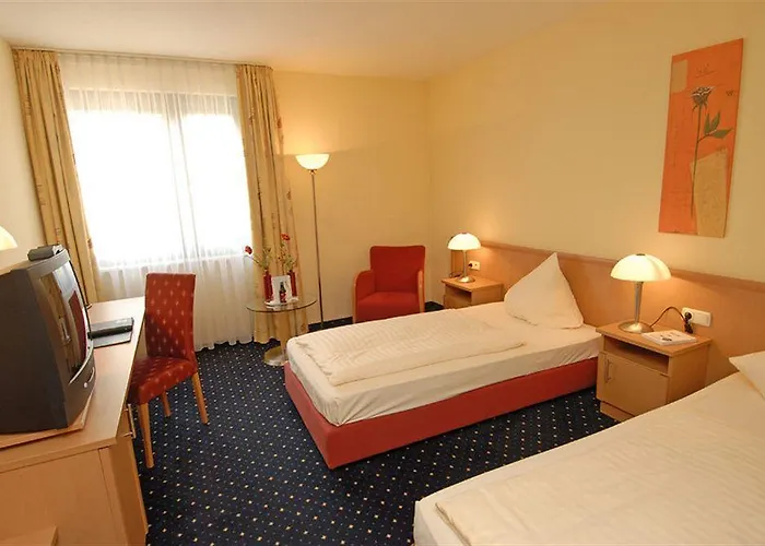 Montana Parkhotel Hotel 3*